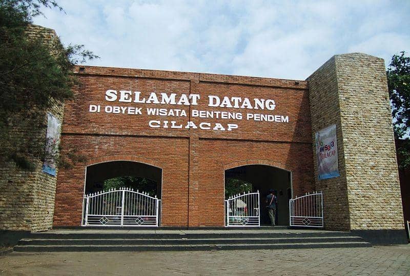 Pantai Nusakambangan: Rahasia Liburan Tanpa Antre di Cilacap